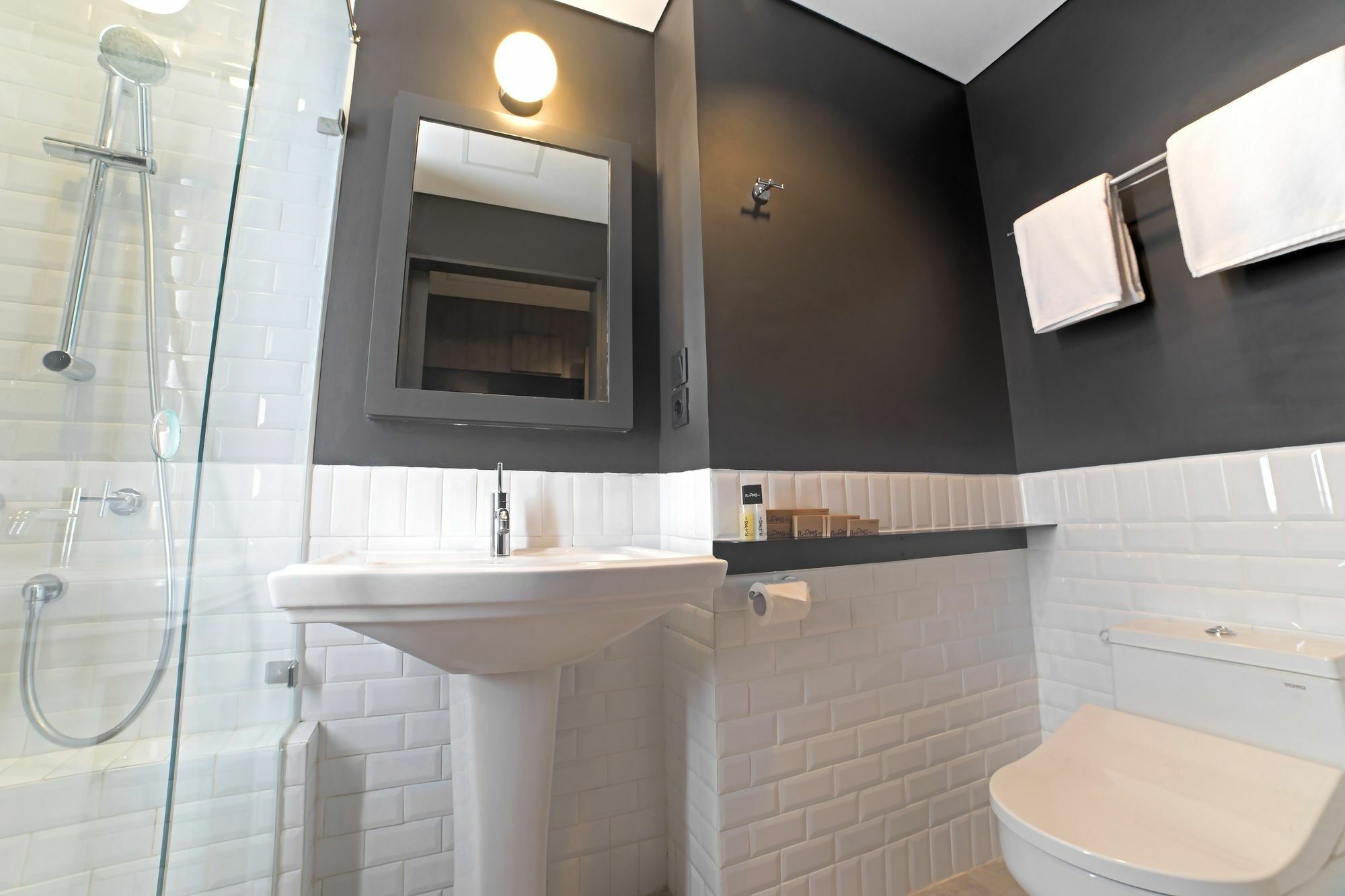 Rooms Inc Semarang Extérieur photo